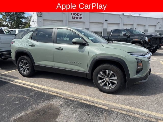 Chevrolet Equinox Vehicle Full-screen Gallery Image 06