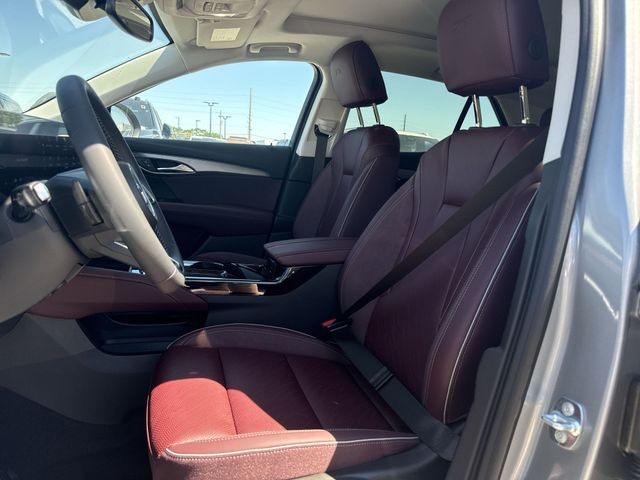 Buick Envision Vehicle Full-screen Gallery Image 11