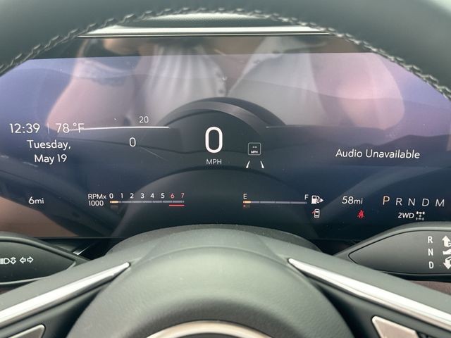 Buick Envision Vehicle Full-screen Gallery Image 15