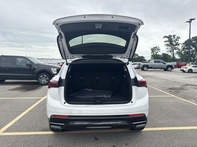 Buick Envision Vehicle Full-screen Gallery Image 25