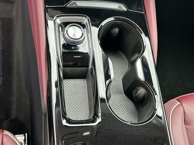 Buick Envision Vehicle Full-screen Gallery Image 29