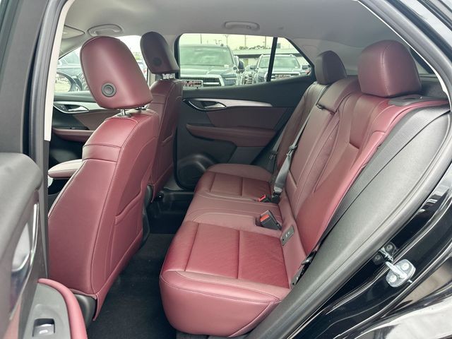 Buick Envision Vehicle Full-screen Gallery Image 30