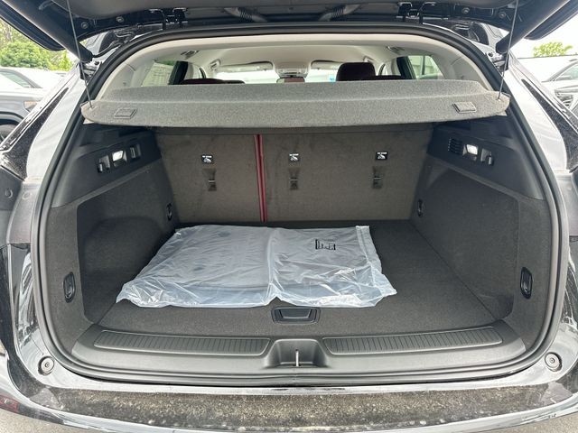 Buick Envision Vehicle Full-screen Gallery Image 31