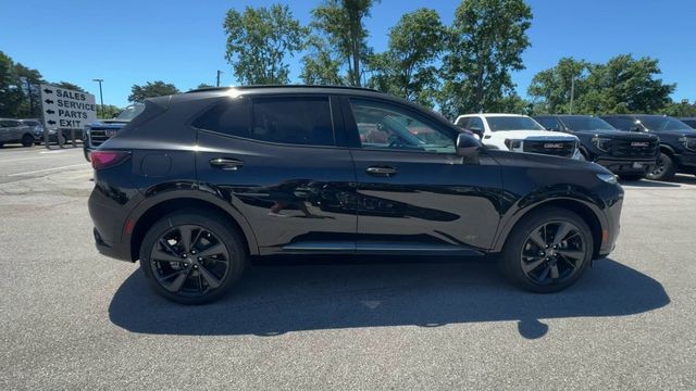 Buick Envision Vehicle Full-screen Gallery Image 09