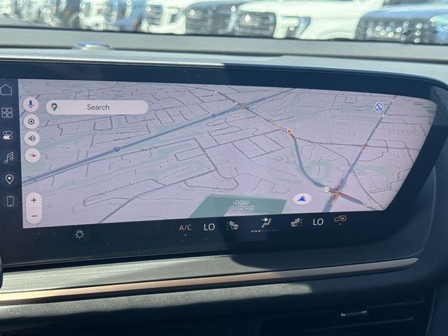 Buick Envision Vehicle Full-screen Gallery Image 18