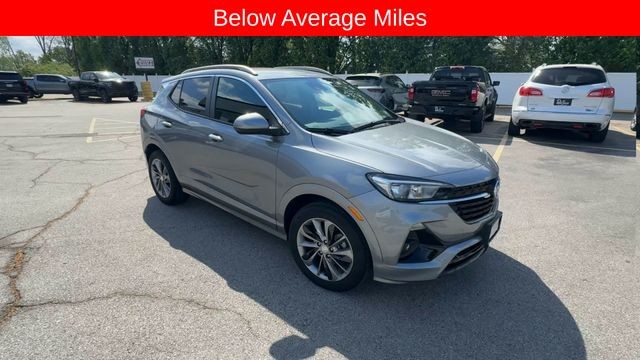 Buick Encore GX Vehicle Full-screen Gallery Image 02