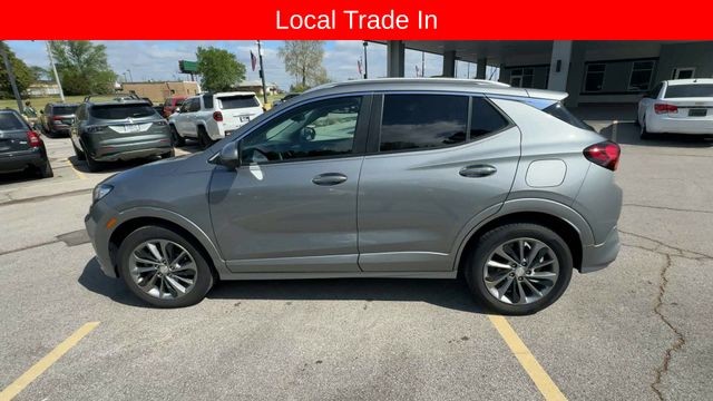 Buick Encore GX Vehicle Full-screen Gallery Image 05