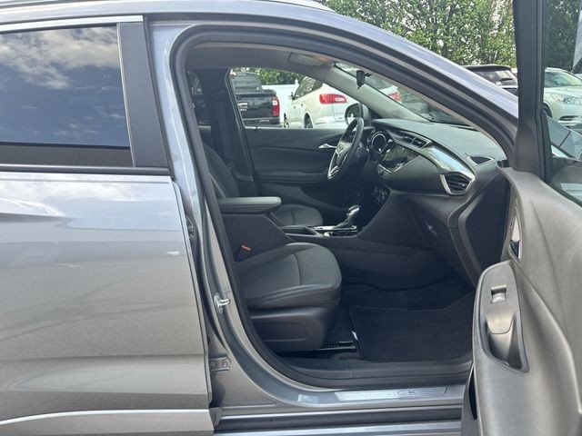 Buick Encore GX Vehicle Full-screen Gallery Image 27
