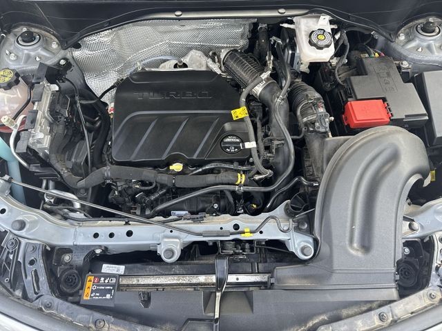 Buick Encore GX Vehicle Full-screen Gallery Image 28