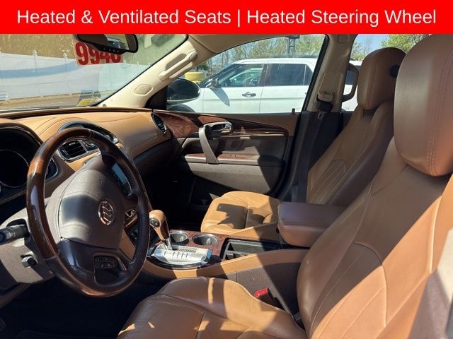 Buick Enclave Vehicle Full-screen Gallery Image 11