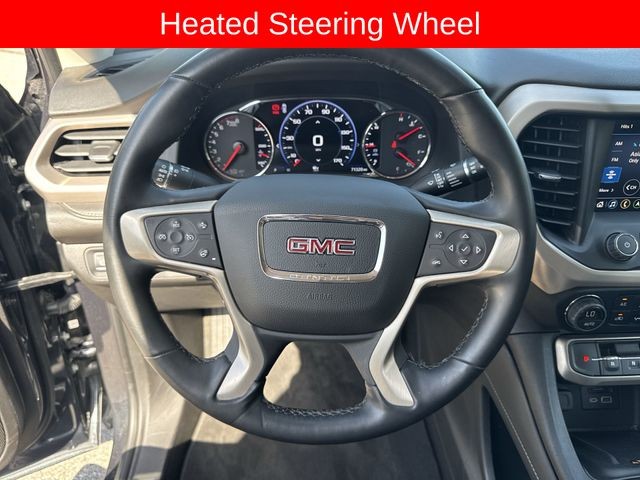 GMC Acadia Vehicle Full-screen Gallery Image 14