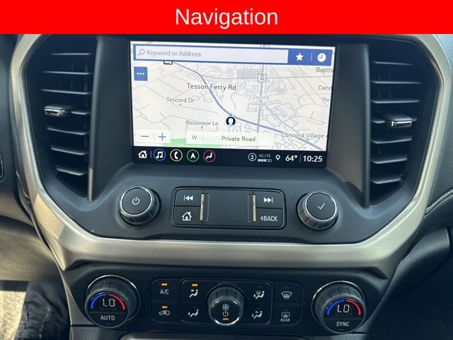 GMC Acadia Vehicle Full-screen Gallery Image 18