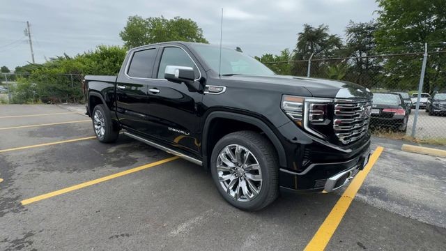 GMC Sierra 1500 Vehicle Full-screen Gallery Image 02