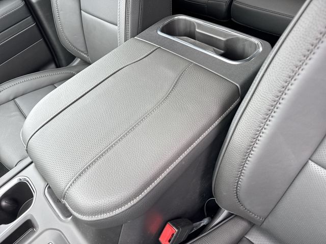 GMC Sierra 1500 Vehicle Full-screen Gallery Image 21