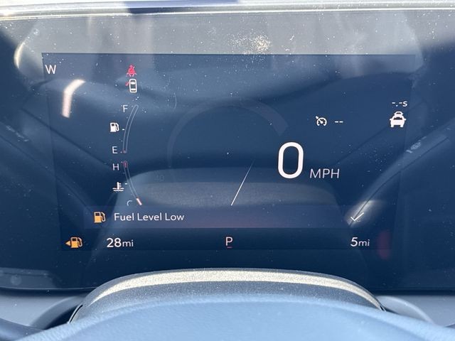 Buick Encore GX Vehicle Full-screen Gallery Image 15