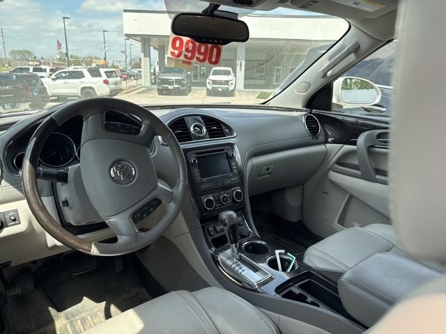 Buick Enclave Vehicle Full-screen Gallery Image 09