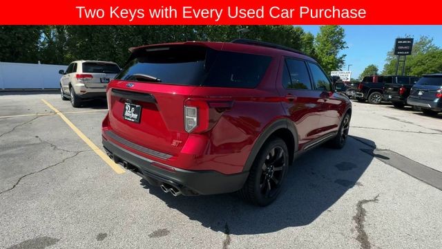 Ford Explorer Vehicle Full-screen Gallery Image 10