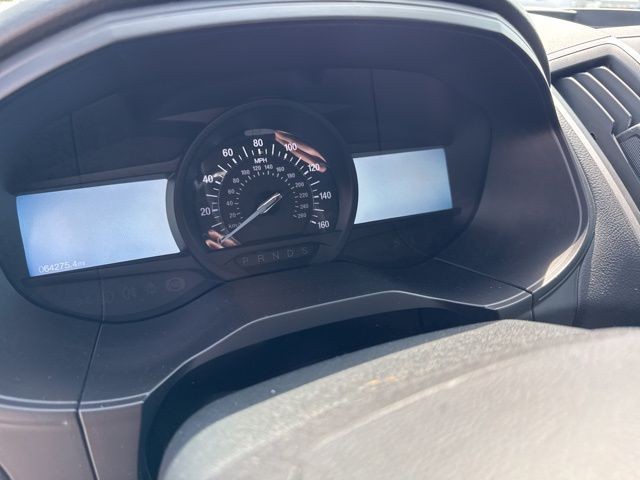 Ford Edge Vehicle Full-screen Gallery Image 19