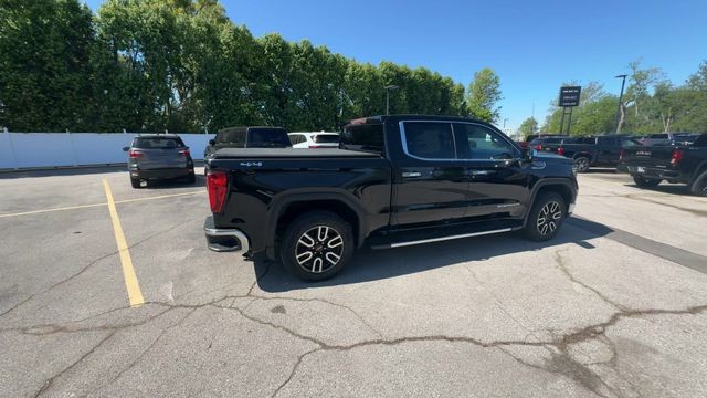 GMC Sierra 1500 Vehicle Full-screen Gallery Image 10