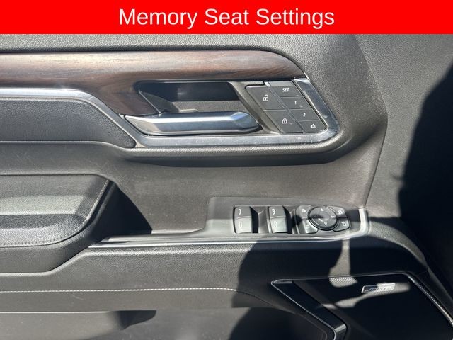 GMC Sierra 1500 Vehicle Full-screen Gallery Image 25