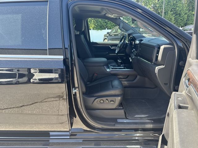 GMC Sierra 1500 Vehicle Full-screen Gallery Image 32