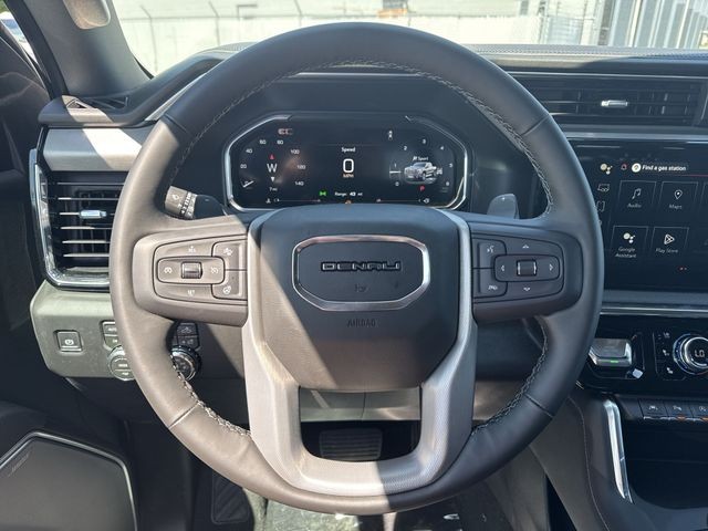 GMC Sierra 1500 Vehicle Full-screen Gallery Image 14