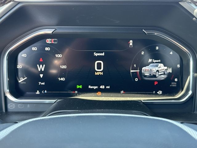 GMC Sierra 1500 Vehicle Full-screen Gallery Image 15