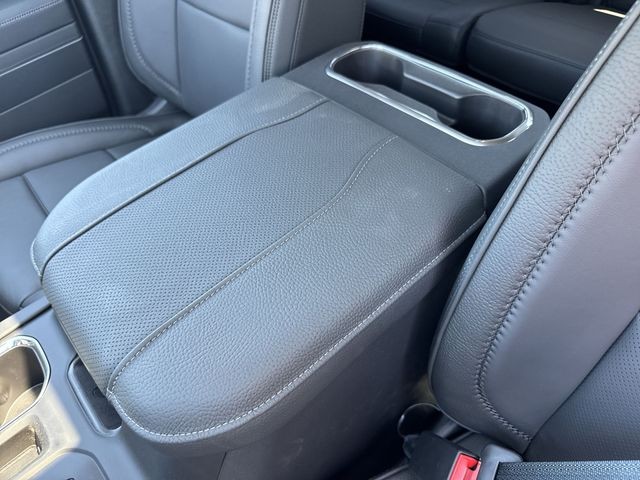GMC Sierra 1500 Vehicle Full-screen Gallery Image 21