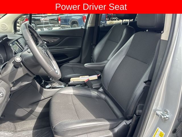Buick Encore Vehicle Full-screen Gallery Image 22
