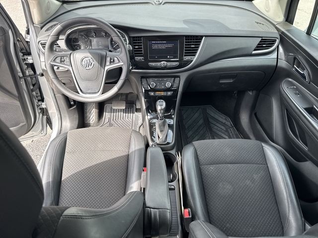 Buick Encore Vehicle Full-screen Gallery Image 23