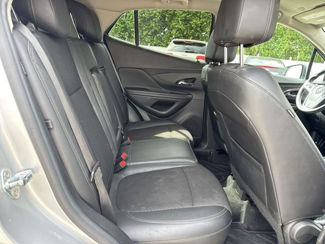 Buick Encore Vehicle Full-screen Gallery Image 29