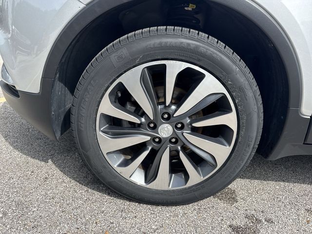 Buick Encore Vehicle Full-screen Gallery Image 35