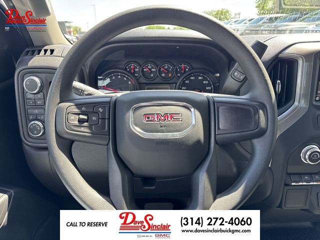 GMC Sierra 1500 Vehicle Full-screen Gallery Image 14
