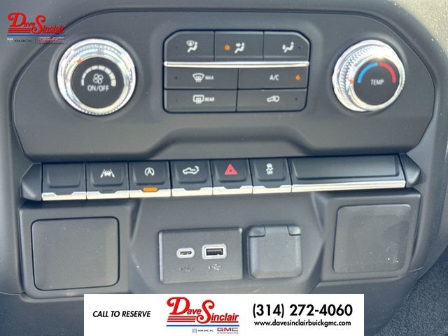 GMC Sierra 1500 Vehicle Full-screen Gallery Image 18