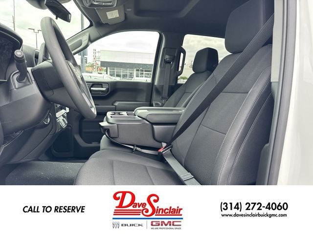 GMC Sierra 1500 Vehicle Full-screen Gallery Image 11