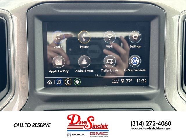 GMC Sierra 1500 Vehicle Full-screen Gallery Image 16