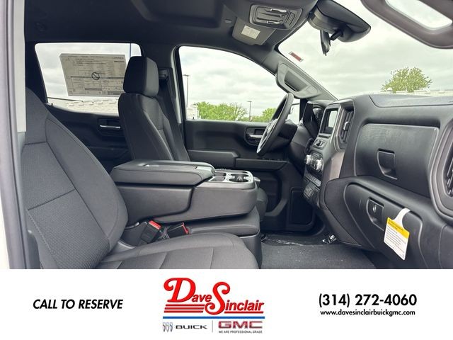 GMC Sierra 1500 Vehicle Full-screen Gallery Image 23