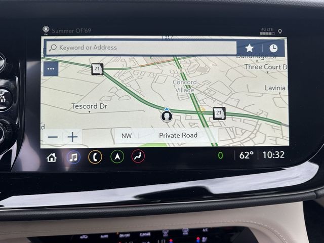 Buick Envision Vehicle Full-screen Gallery Image 18