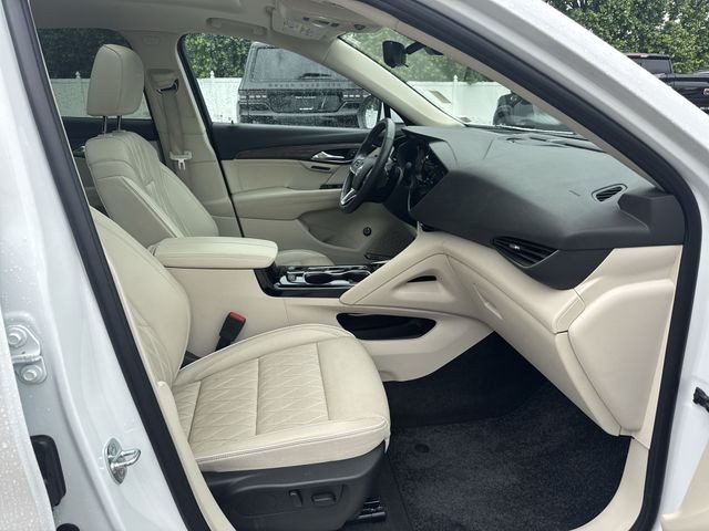 Buick Envision Vehicle Full-screen Gallery Image 25