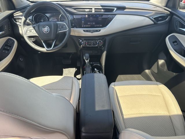 Buick Encore GX Vehicle Full-screen Gallery Image 20