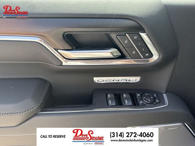 GMC Sierra 1500 Vehicle Full-screen Gallery Image 13