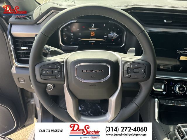 GMC Sierra 1500 Vehicle Full-screen Gallery Image 14
