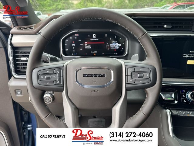 GMC Sierra 1500 Vehicle Full-screen Gallery Image 14