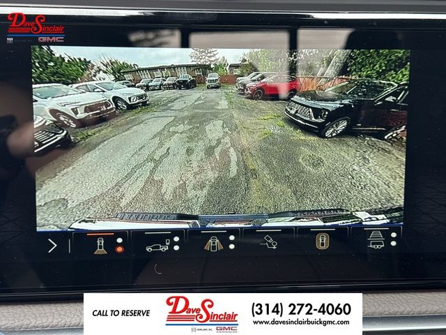 GMC Sierra 1500 Vehicle Full-screen Gallery Image 17