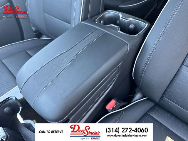 Buick Enclave Vehicle Full-screen Gallery Image 21
