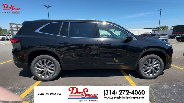Buick Enclave Vehicle Full-screen Gallery Image 09