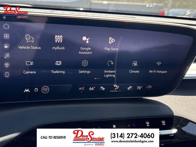 Buick Enclave Vehicle Full-screen Gallery Image 16