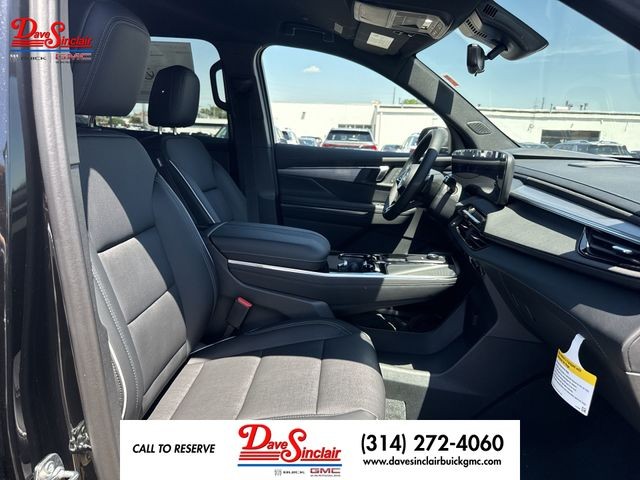 Buick Enclave Vehicle Full-screen Gallery Image 25