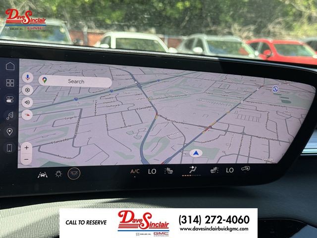 Buick Enclave Vehicle Full-screen Gallery Image 18
