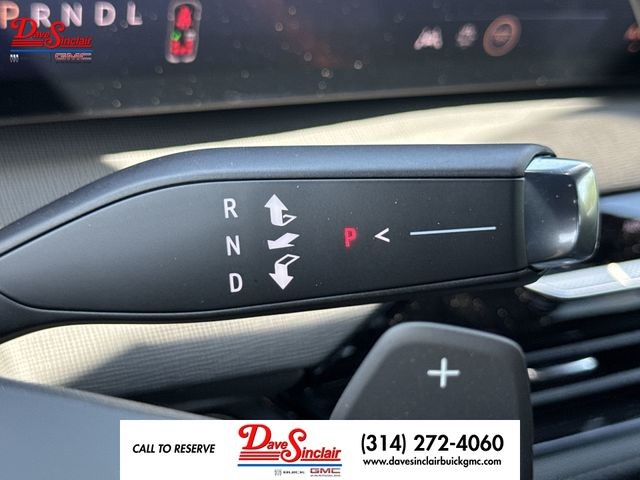 Buick Enclave Vehicle Full-screen Gallery Image 20